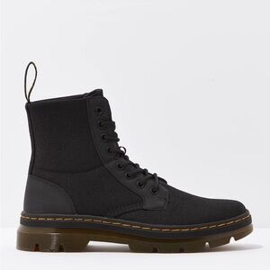 Dr. Martens Combs Boots • Men’s 11 / Women’s 12 • Black